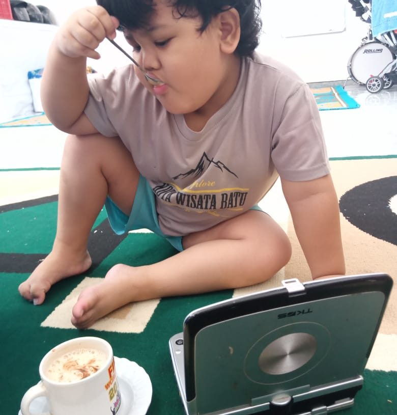 Stimulasi Cerdas dan Kreatif Anak Usia 4 Tahun
