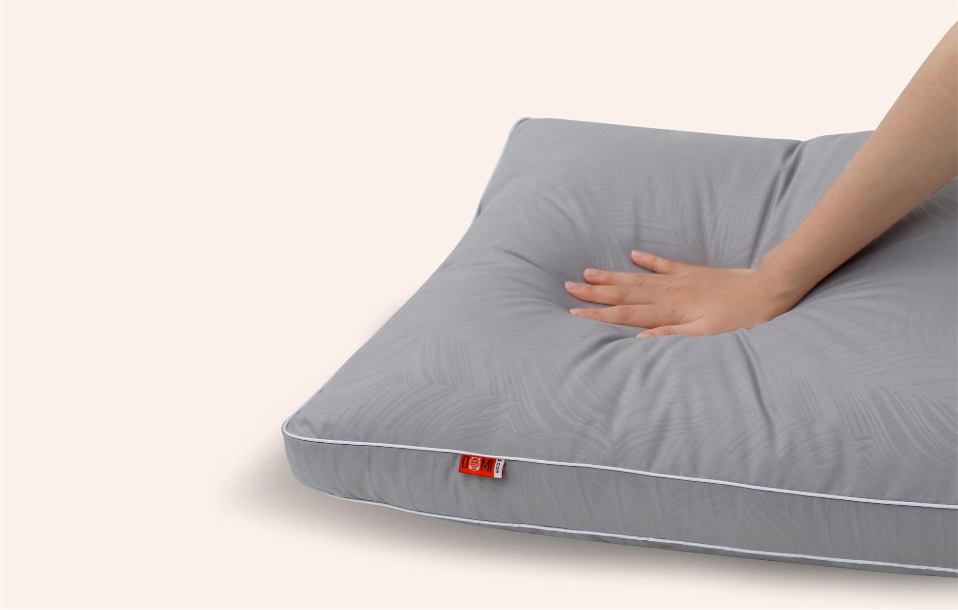 bantal domibed