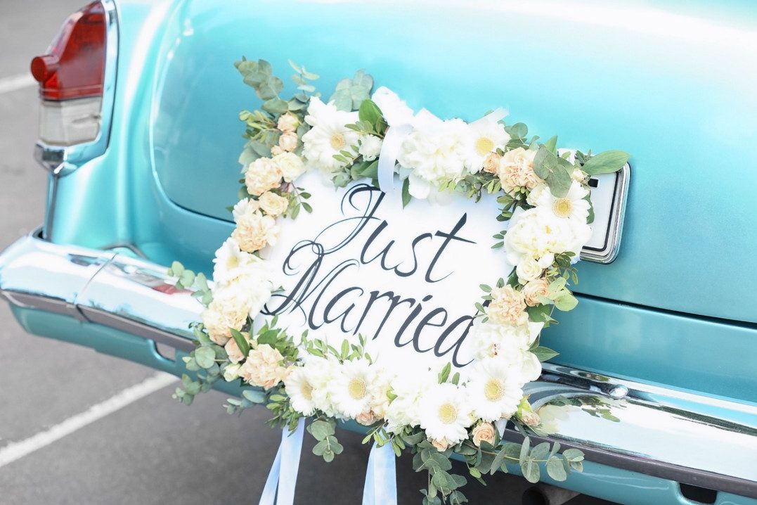 Tips Menyewa Mobil untuk Pernikahan (Mobil Pengantin)