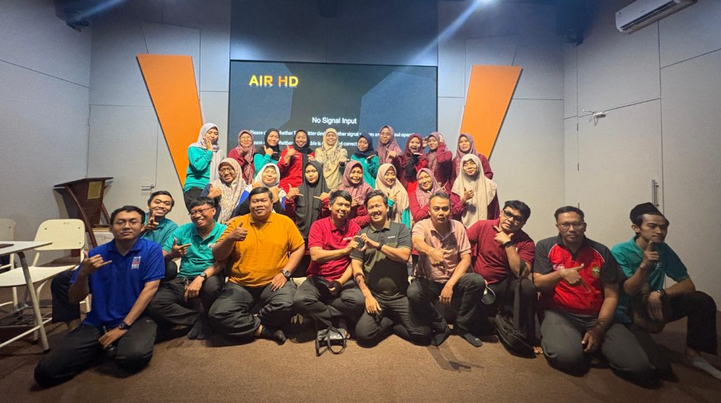 penyusunan video pembelajaran smk ypi darussalam gresik